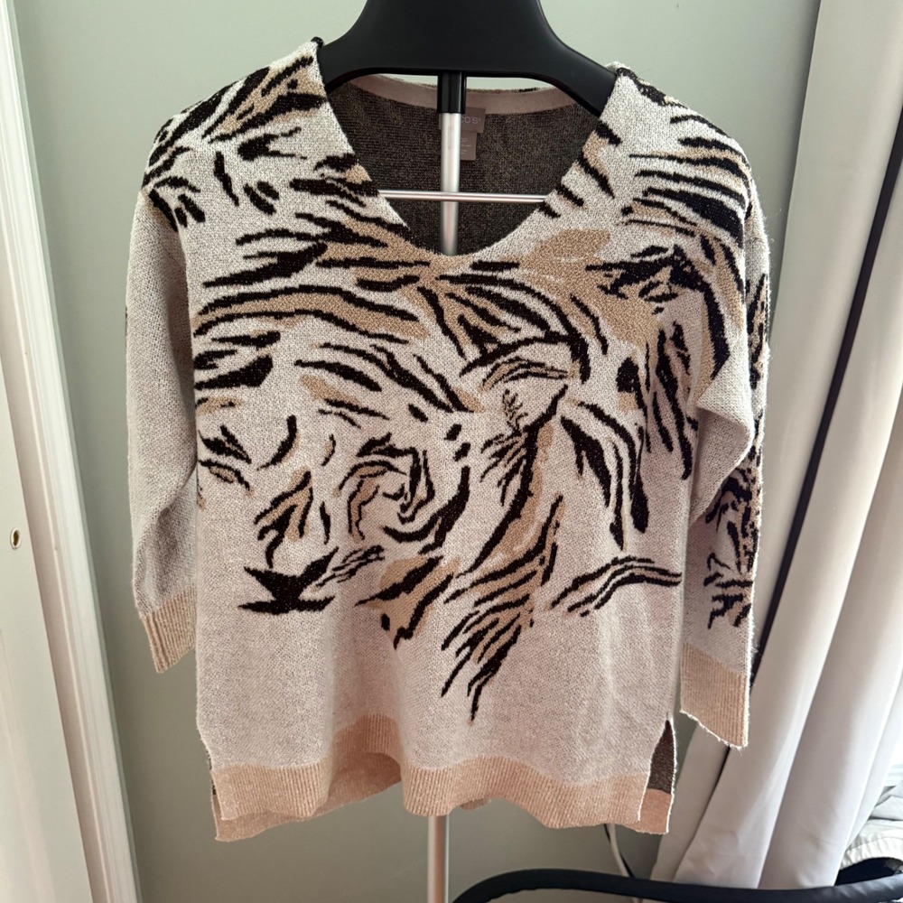 Chico's Tiger Face Sweater Animal Print Dolman Knit Top Size XSP Quiet Luxury